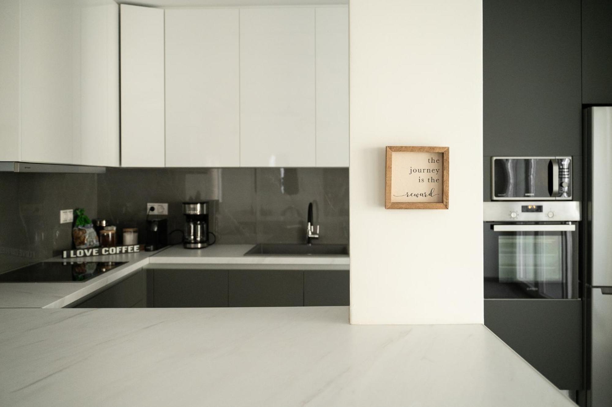 L' Horizon Luxury Living By 8Essentially كاندية المظهر الخارجي الصورة